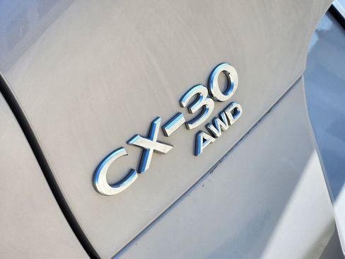 Used 2023 MAZDA CX-30 AWD 2.5 S w/ Preferred Package image 17