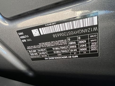 New 2025 Mercedes-Benz Sprinter 2500 image 27