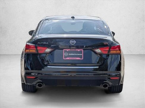 Certified 2023 Nissan Altima 2.5 SR FWD image 7