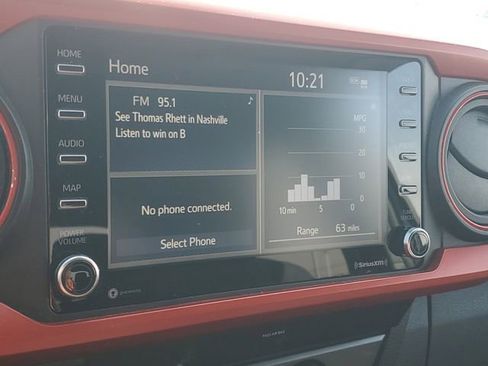 Used 2020 Toyota Tacoma TRD Sport w/ Technology Package AWD/4WD image 23