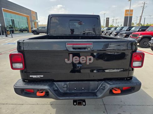 Used 2022 Jeep Gladiator Mojave w/ Cold Weather Group AWD/4WD image 4
