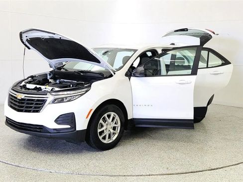 Used 2024 Chevrolet Equinox LS FWD image 10