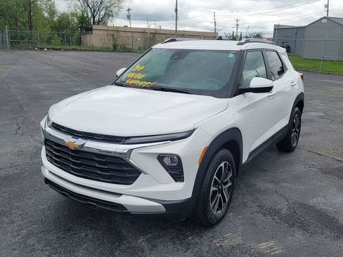 Used 2024 Chevrolet TrailBlazer LT FWD image 5