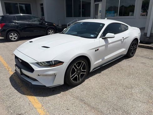 Used 2021 Ford Mustang Premium RWD image 1