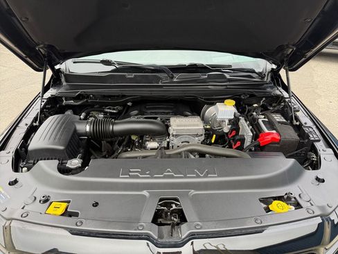 Used 2022 RAM 1500 Limited AWD/4WD image 29