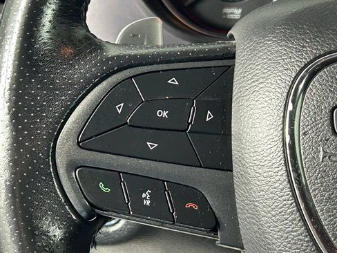 Used 2019 Dodge Charger SXT AWD/4WD image 22