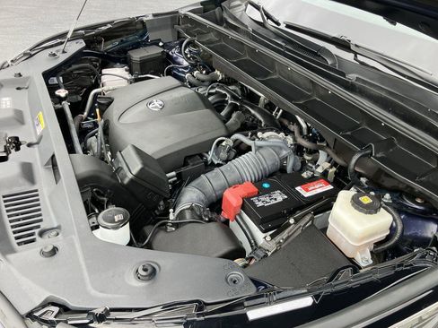 Used 2022 Toyota Highlander Platinum image 42