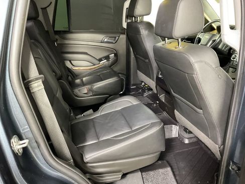 Used 2019 Chevrolet Tahoe LT w/ Luxury Package image 25