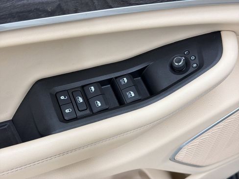 Used 2021 Jeep Grand Cherokee L Limited image 13