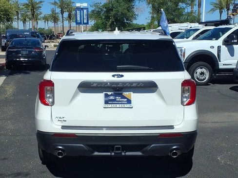 Certified 2023 Ford Explorer XLT w/ Equipment Group 202A image 5