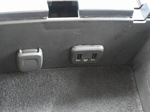 Used 2018 Chevrolet Silverado 1500 LTZ w/ Sport Package image 28