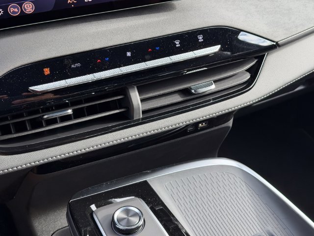 New 2027 Buick Enclave Sport Touring FWD image 13