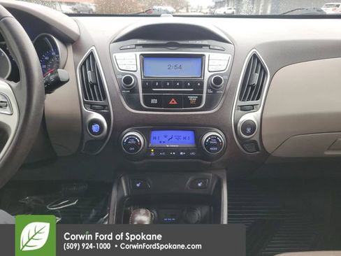 Used 2013 Hyundai Tucson Limited image 27