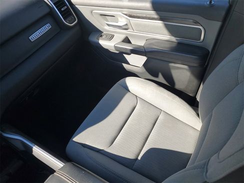 Used 2021 RAM 1500 Big Horn image 10