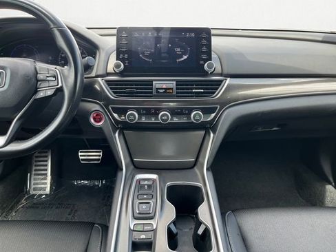Used 2022 Honda Accord Sport image 13