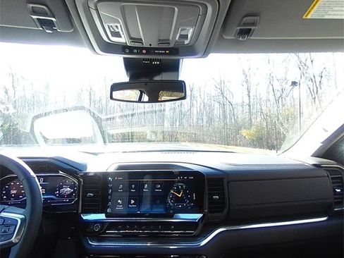 Used 2024 Chevrolet Silverado 1500 LTZ image 36