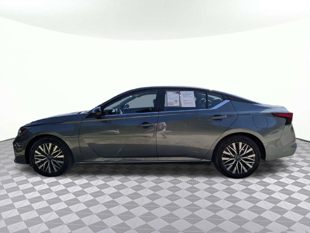 Used 2026 Nissan Altima 2.5 SV FWD image 6