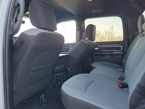 Used 2024 RAM 2500 Big Horn w/ Bed Utility Group image 20