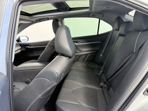 Used 2022 Toyota Camry XSE w/ Navigation Package image 22