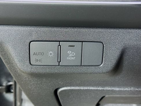New 2026 Audi Q3 quattro 2.0T AWD/4WD image 25