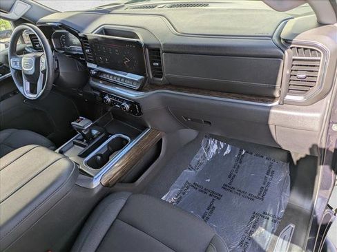 Used 2024 GMC Sierra 1500 Elevation w/ X31 Off-Road Package AWD/4WD image 22