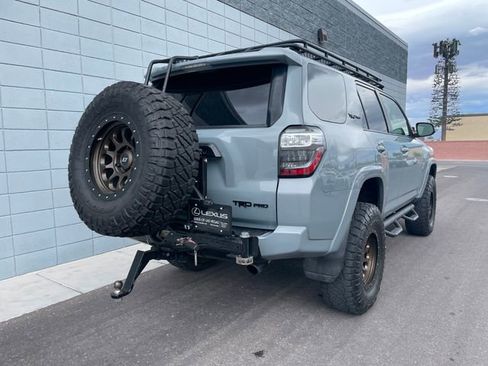 Used 2017 Toyota 4Runner TRD Pro image 3