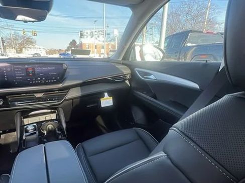 New 2026 Buick Envision Avenir AWD/4WD image 25