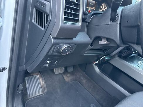 Used 2019 Ford F150 XLT w/ Equipment Group 302A Luxury image 25