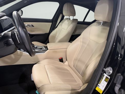 Used 2022 BMW 330i Sedan w/ Driving Assistance Package RWD image 10