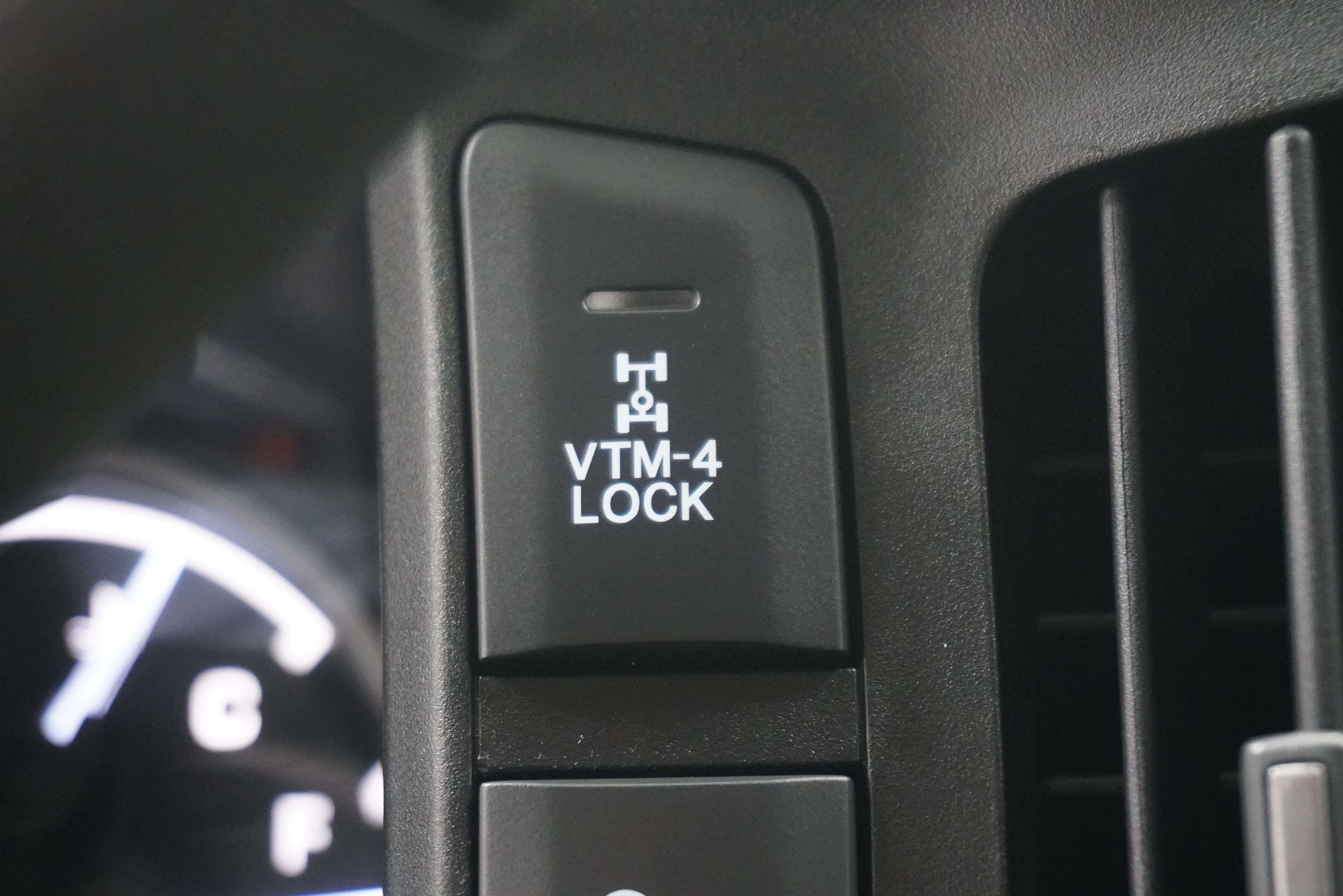 Used 2014 Honda Ridgeline SE image 23
