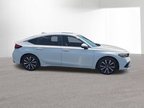 Used 2023 Honda Civic EX-L image 10