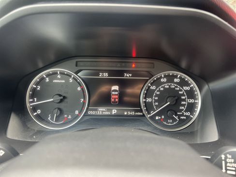 Used 2025 Mitsubishi Outlander SE FWD image 9