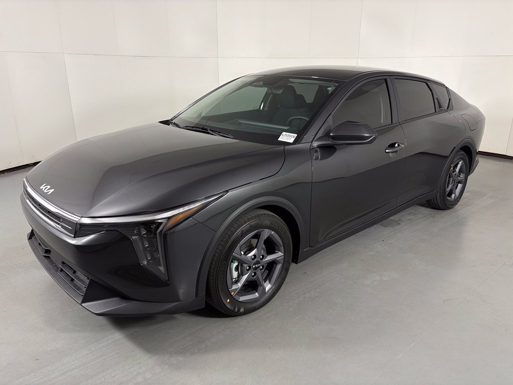 New 2026 Kia K4 FWD image 4