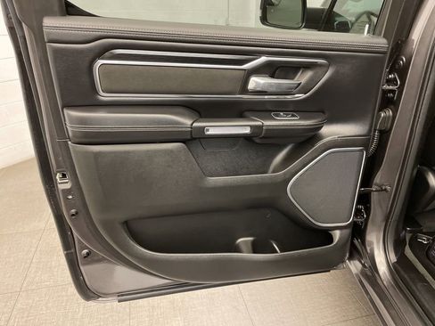 Used 2024 RAM 1500 Laramie AWD/4WD image 21
