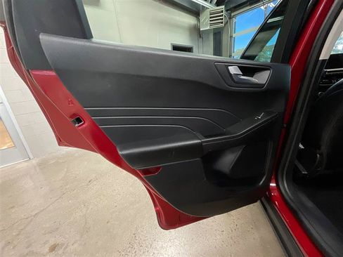 Used 2022 Ford Escape SEL AWD/4WD image 19
