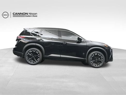 New 2026 Nissan Rogue SV FWD image 31