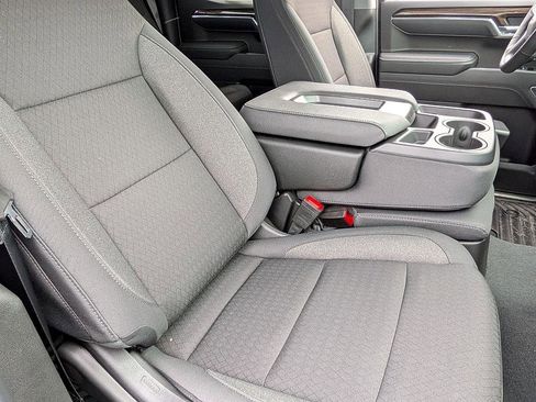 New 2026 Chevrolet Silverado 1500 LT image 32