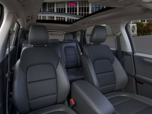 New 2025 Ford Escape SE image 33