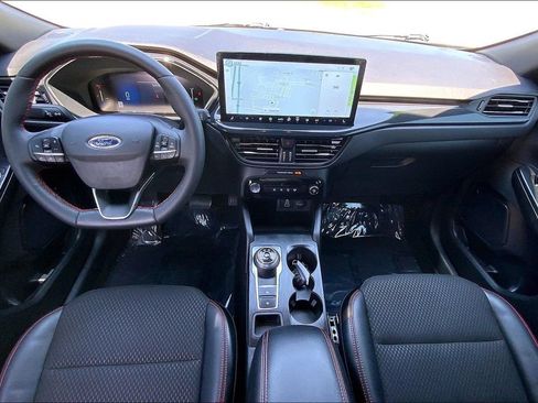 Used 2025 Ford Escape ST-Line w/ Tech Pack #1 AWD/4WD image 13