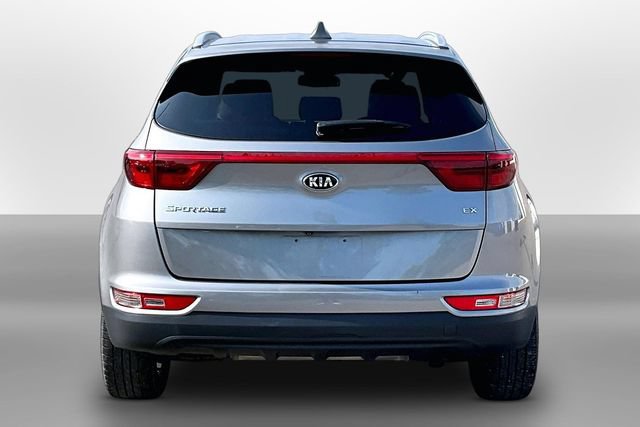Used 2019 Kia Sportage EX FWD image 4