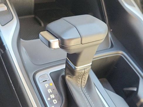 New 2025 Kia Sorento S image 8