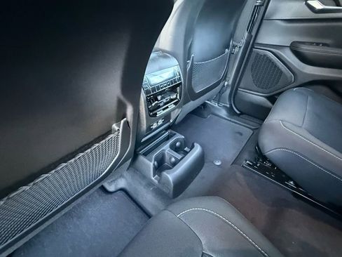 New 2026 Jeep Grand Cherokee L Laredo image 25