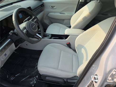 Used 2026 Hyundai Kona SEL Sport FWD image 13