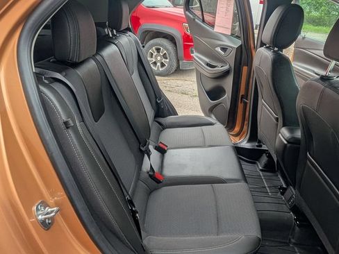 Used 2024 Buick Encore GX Preferred AWD/4WD image 21
