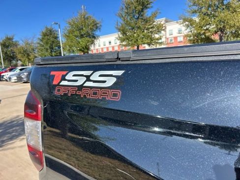Used 2021 Toyota Tundra SR5 RWD image 4