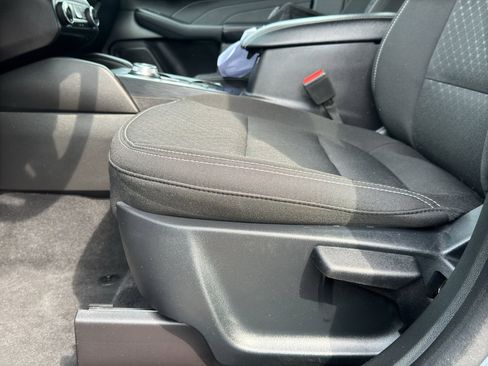 Used 2025 Ford Escape Active FWD image 12