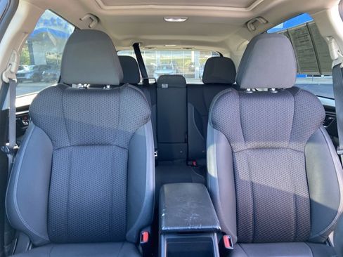Used 2022 Subaru Forester Premium AWD/4WD image 19