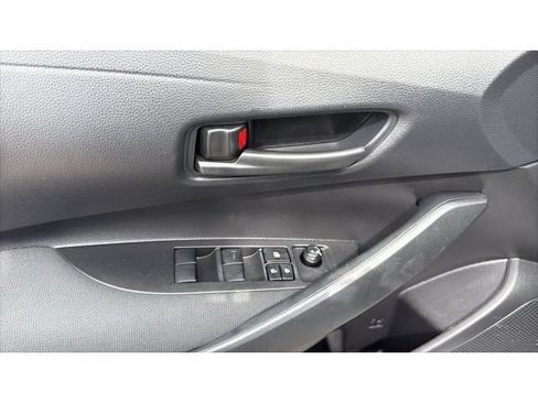 Certified 2025 Toyota Corolla LE FWD image 14