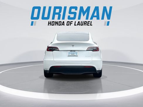 Used 2021 Tesla Model Y Long Range AWD/4WD image 7