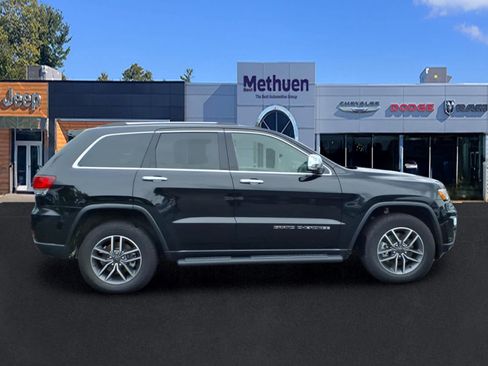 Used 2021 Jeep Grand Cherokee Limited AWD/4WD image 3